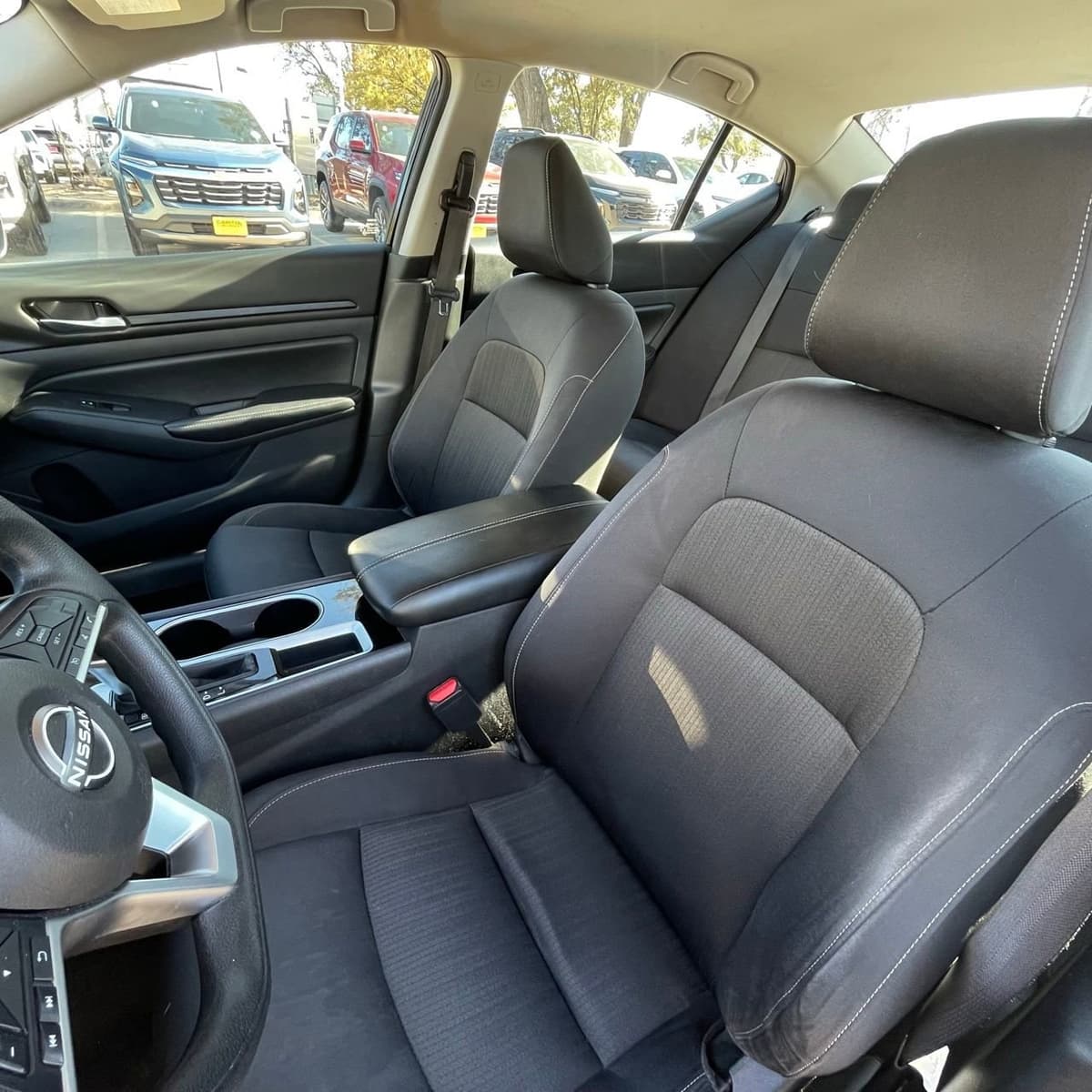 2024 Nissan Altima - Image 21