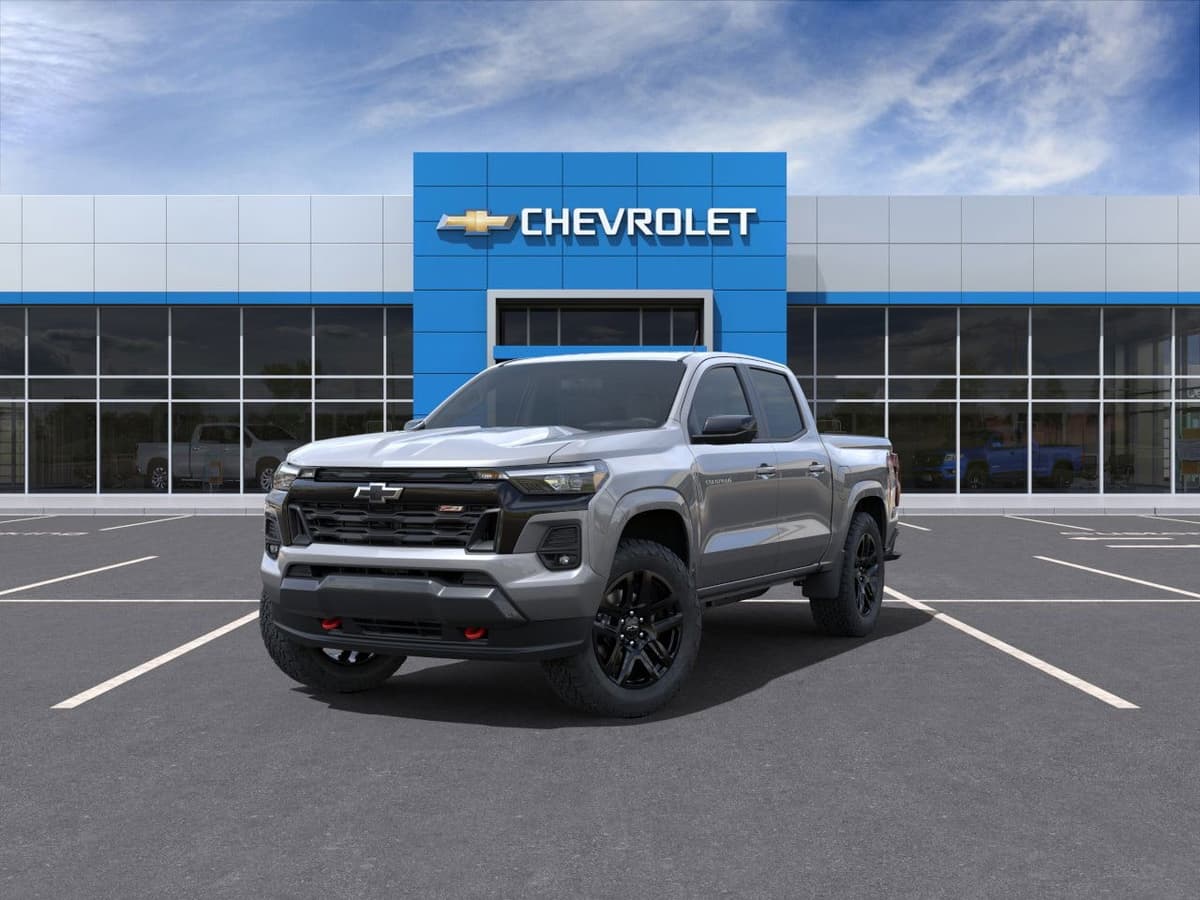 2025 Chevrolet Colorado - Image 8