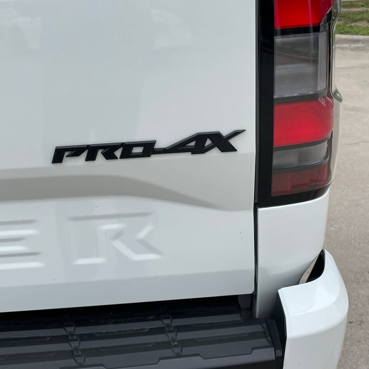 2024 Nissan Frontier - Image 6