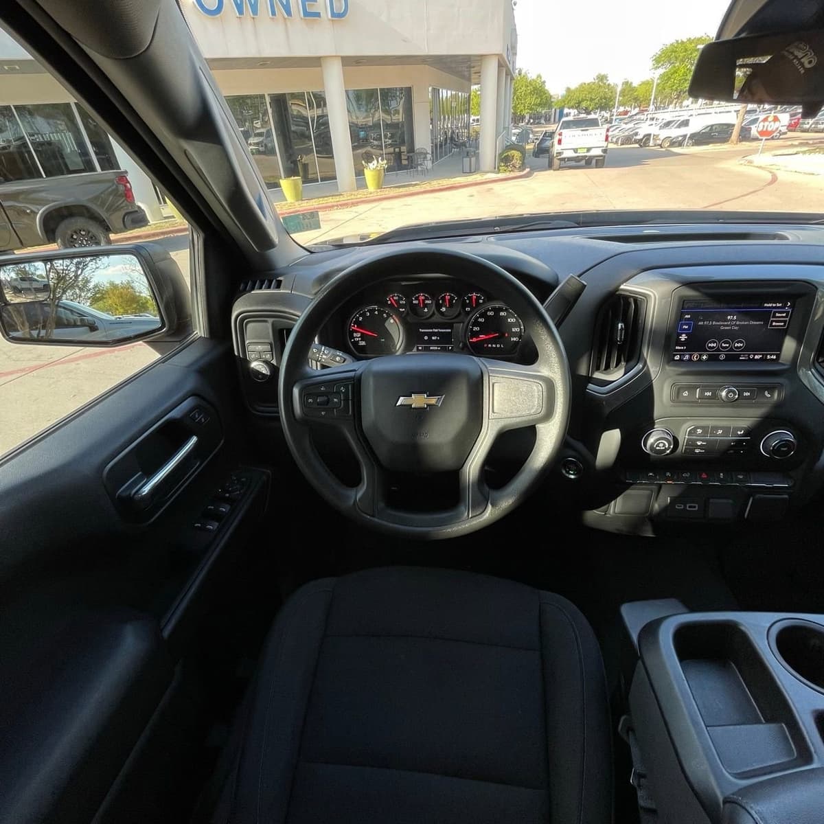 2024 Chevrolet Silverado 1500 - Image 12