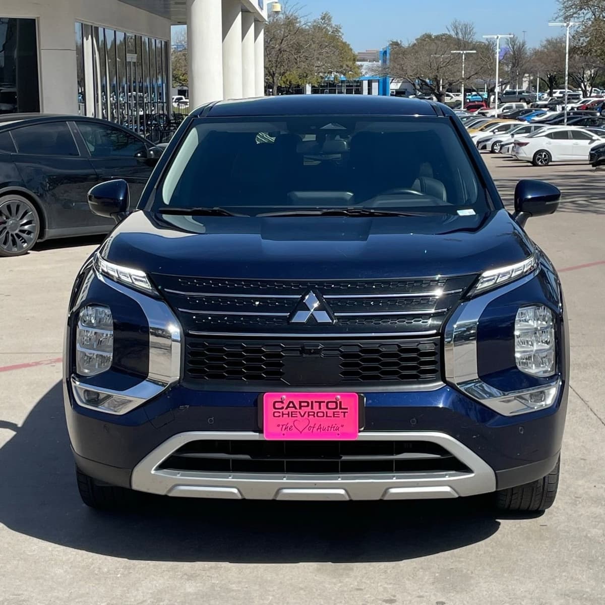 2024 Mitsubishi Outlander - Image 6