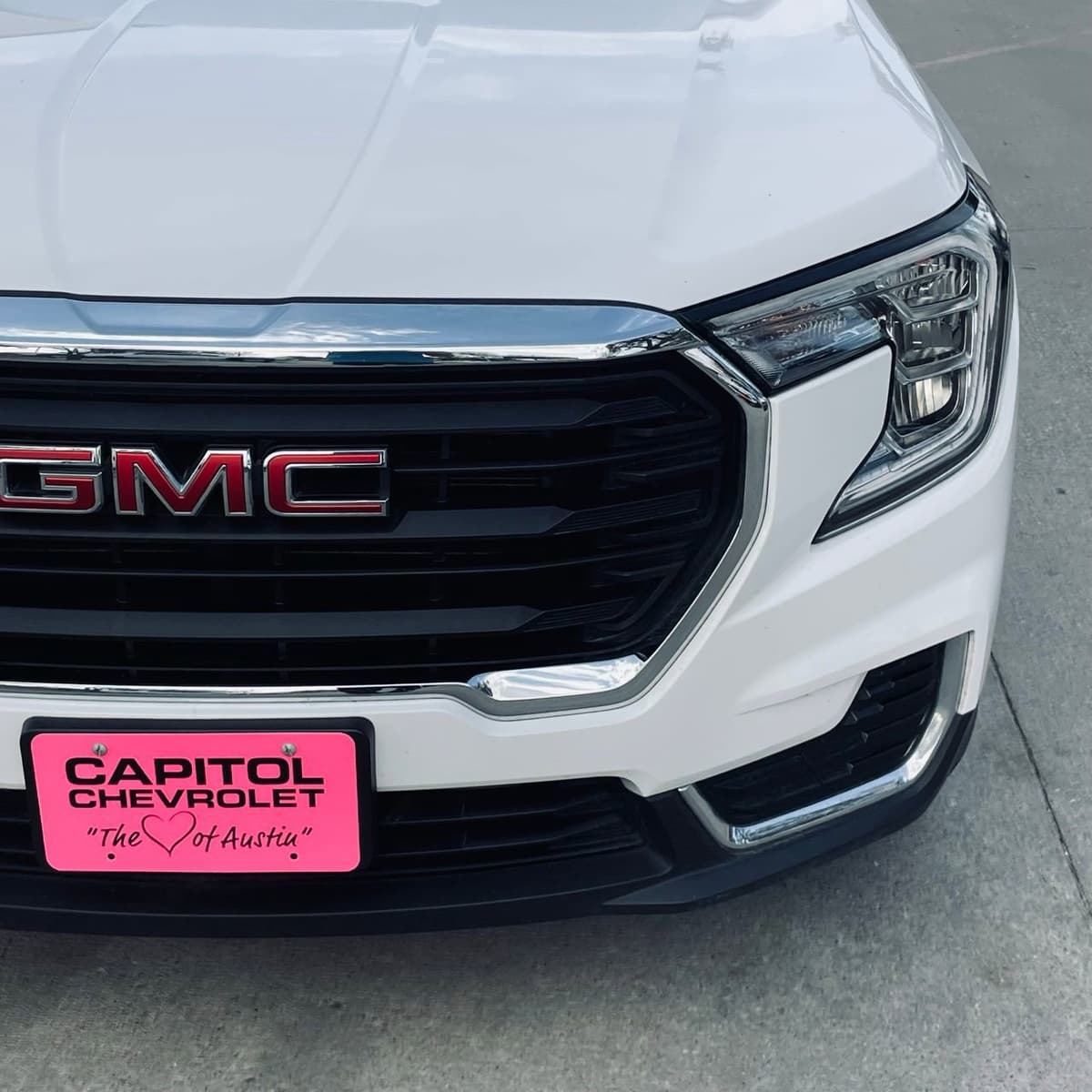 2024 GMC Terrain - Image 7
