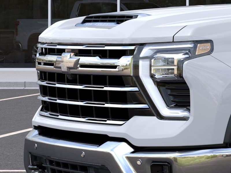 2026 Chevrolet Silverado 3500 HD - Image 13