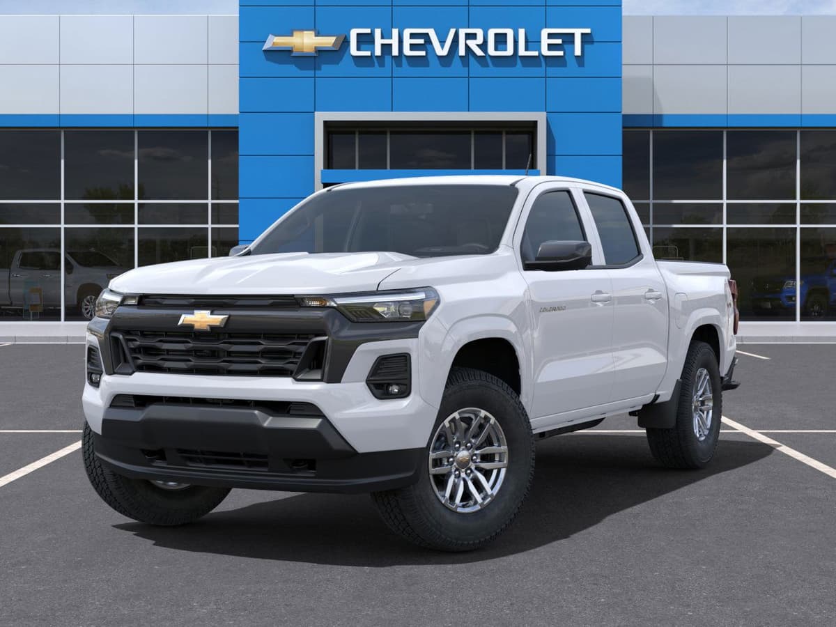 2025 Chevrolet Colorado - Image 6