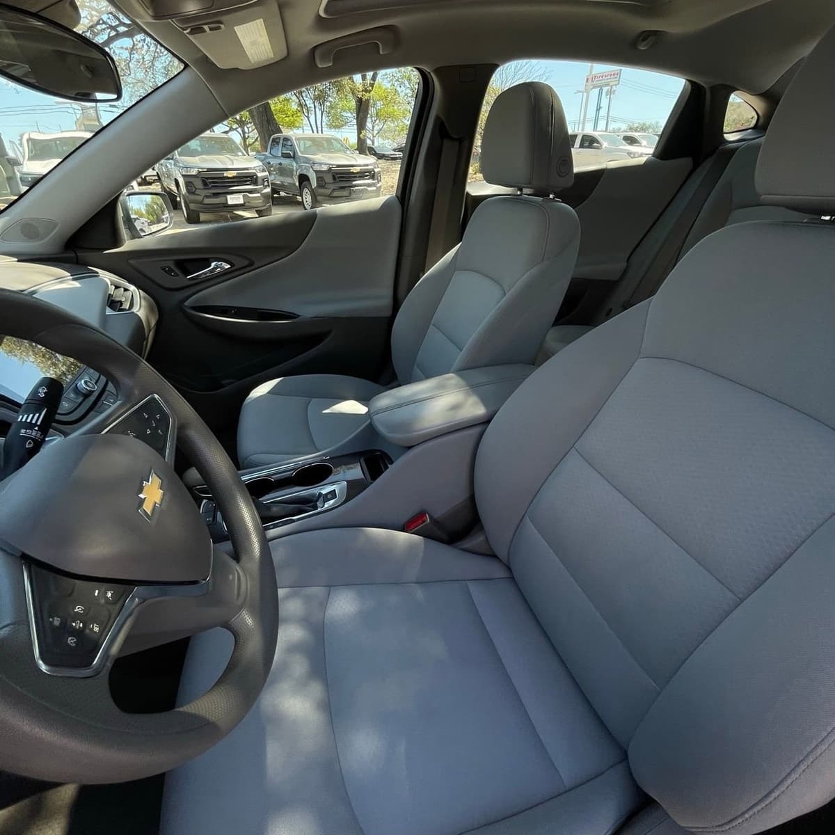 2024 Chevrolet Malibu - Image 22