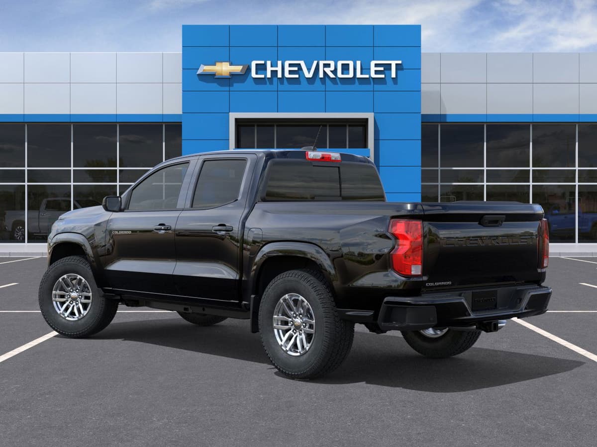 2026 Chevrolet Colorado - Image 3