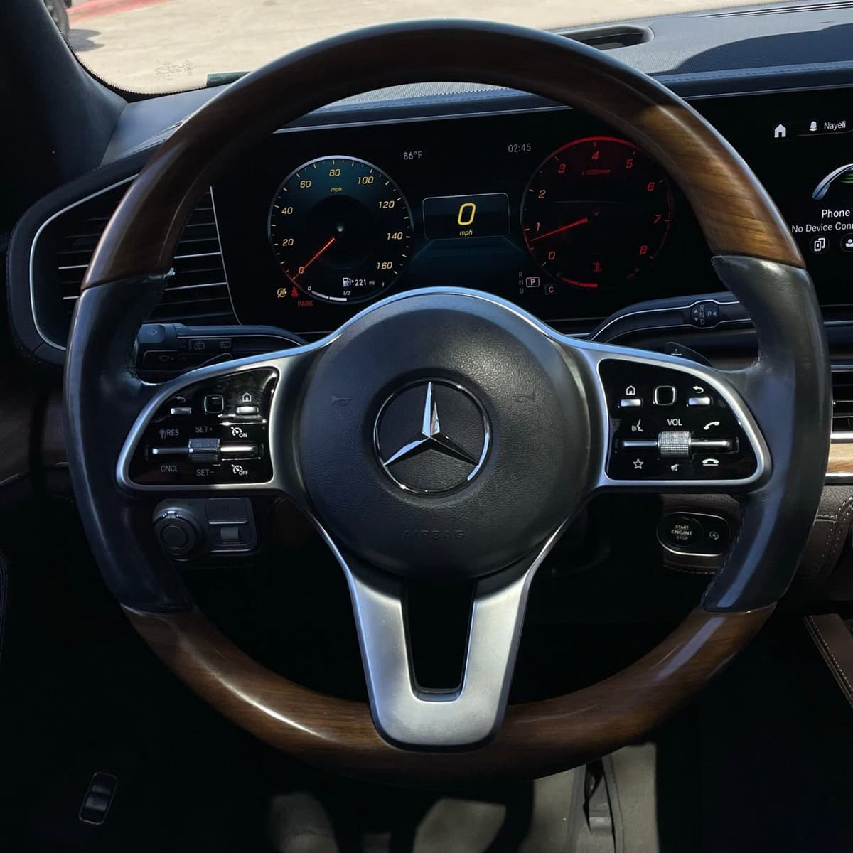 2020 Mercedes-Benz GLE 350 - Image 13