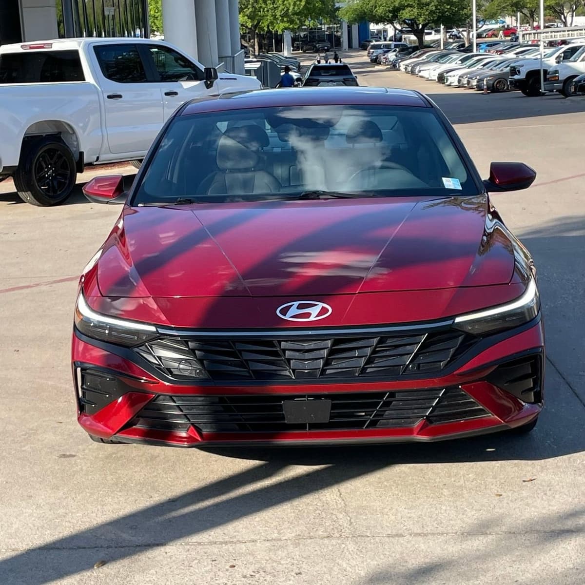 2025 Hyundai Elantra - Image 6