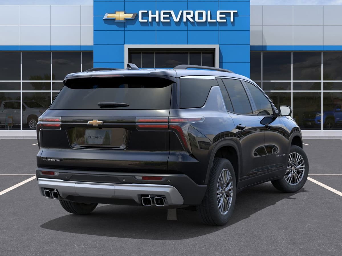2026 Chevrolet Traverse - Image 4