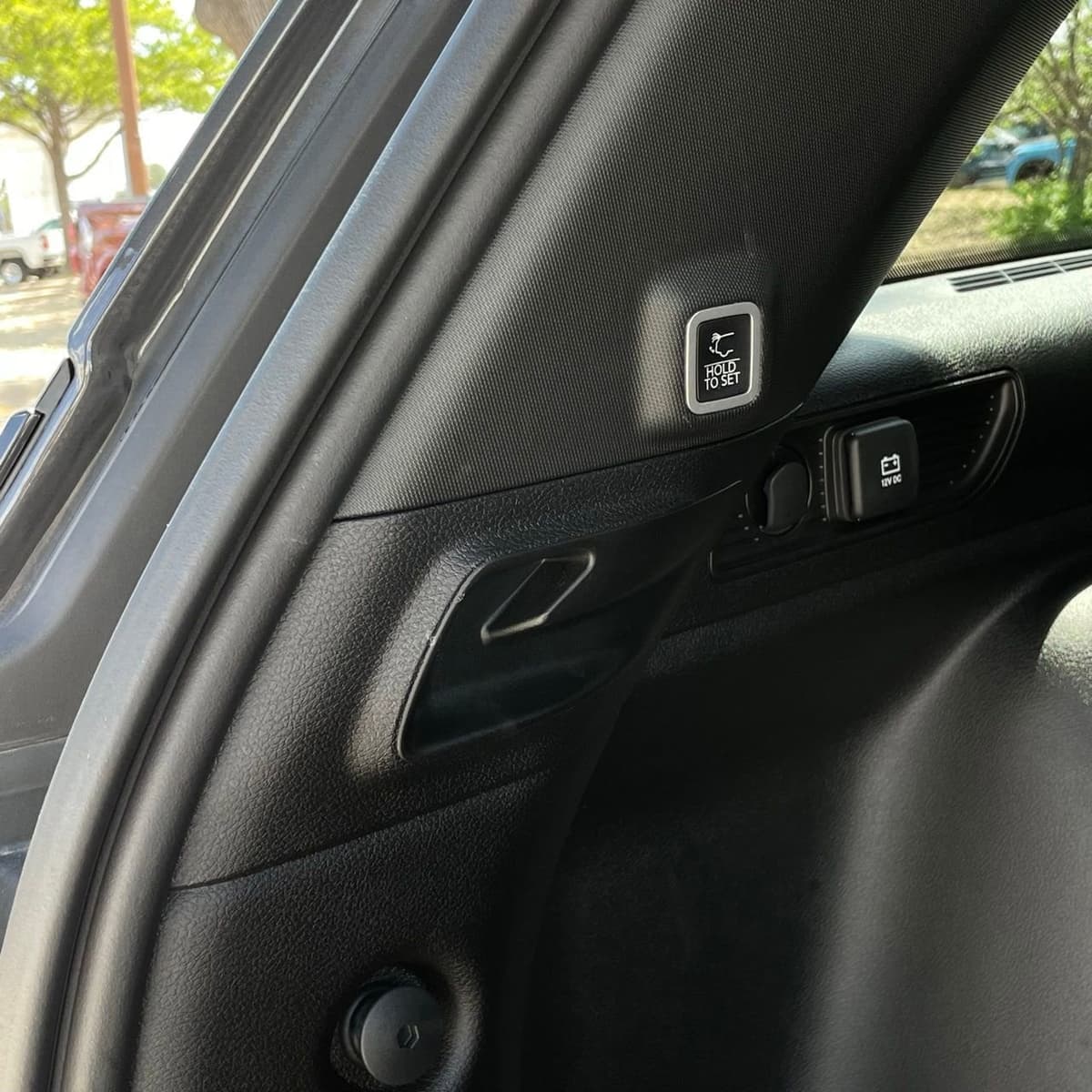 2024 Jeep Grand Cherokee - Image 27