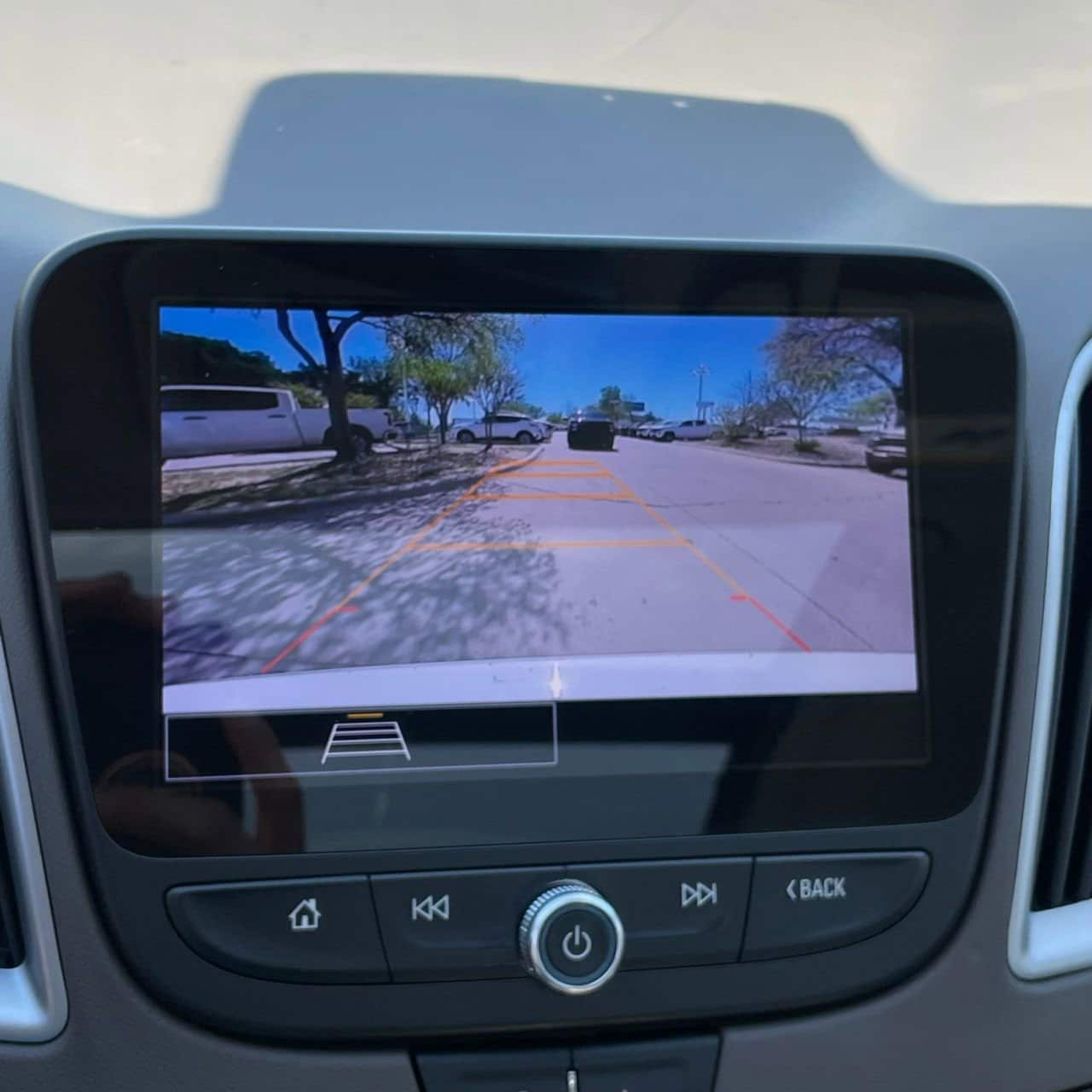 2024 Chevrolet Malibu - Image 19