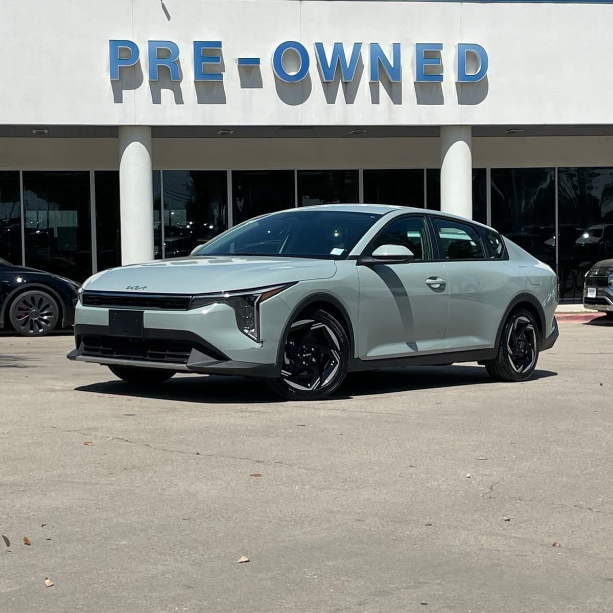 2025 Kia K4 - Image 1