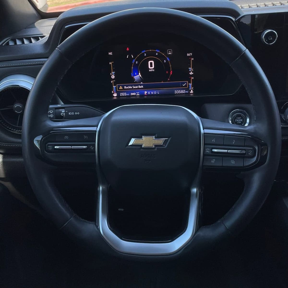 2023 Chevrolet Colorado - Image 13