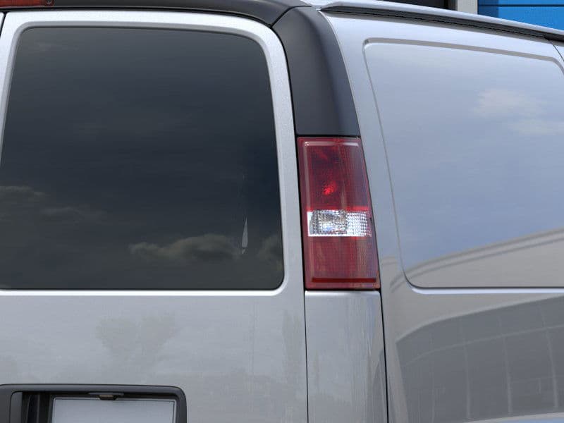 2025 Chevrolet Express Cargo - Image 11
