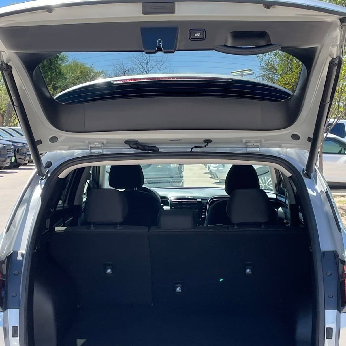 2024 Hyundai Tucson - Image 25