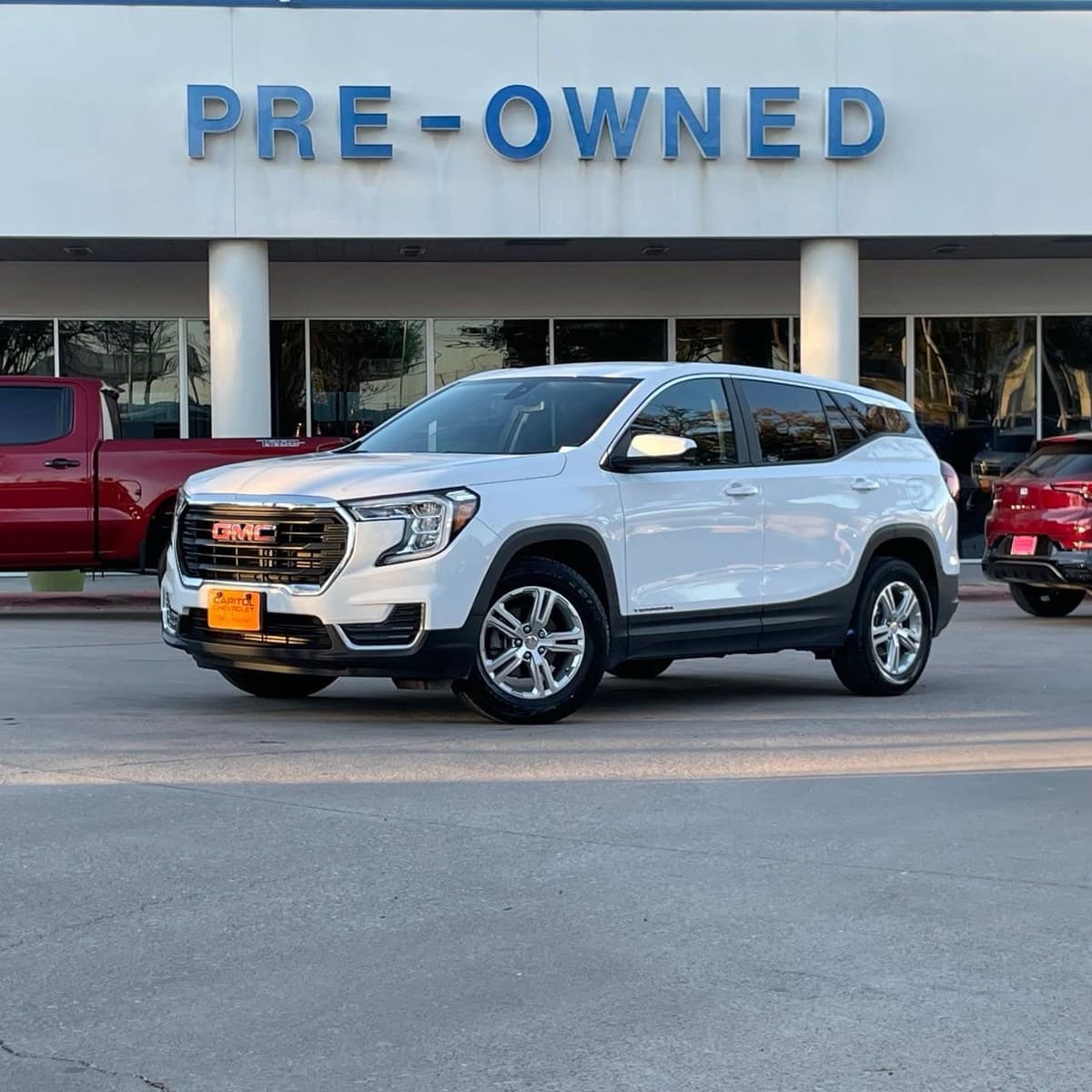 2024 GMC Terrain - Image 1