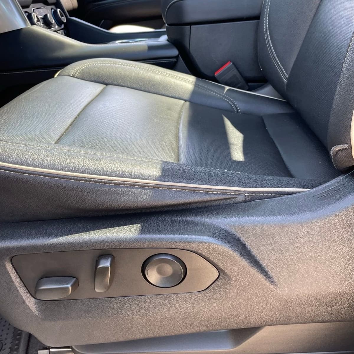 2023 Chevrolet Tahoe - Image 23