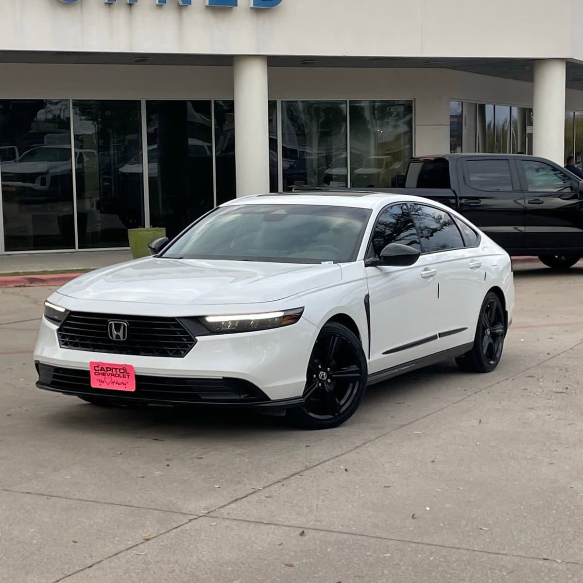 2025 Honda Accord Hybrid - Image 10