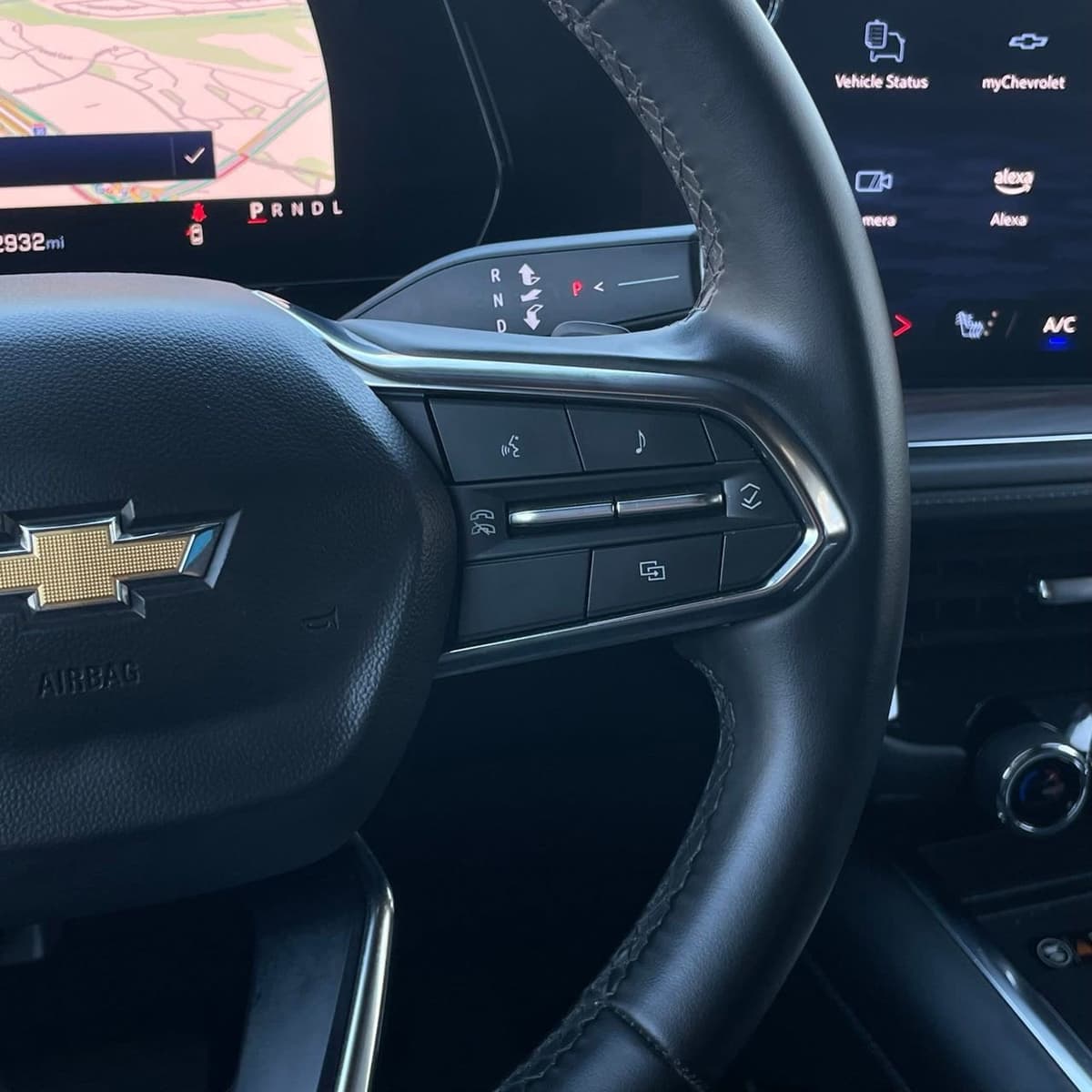 2025 Chevrolet Tahoe - Image 15