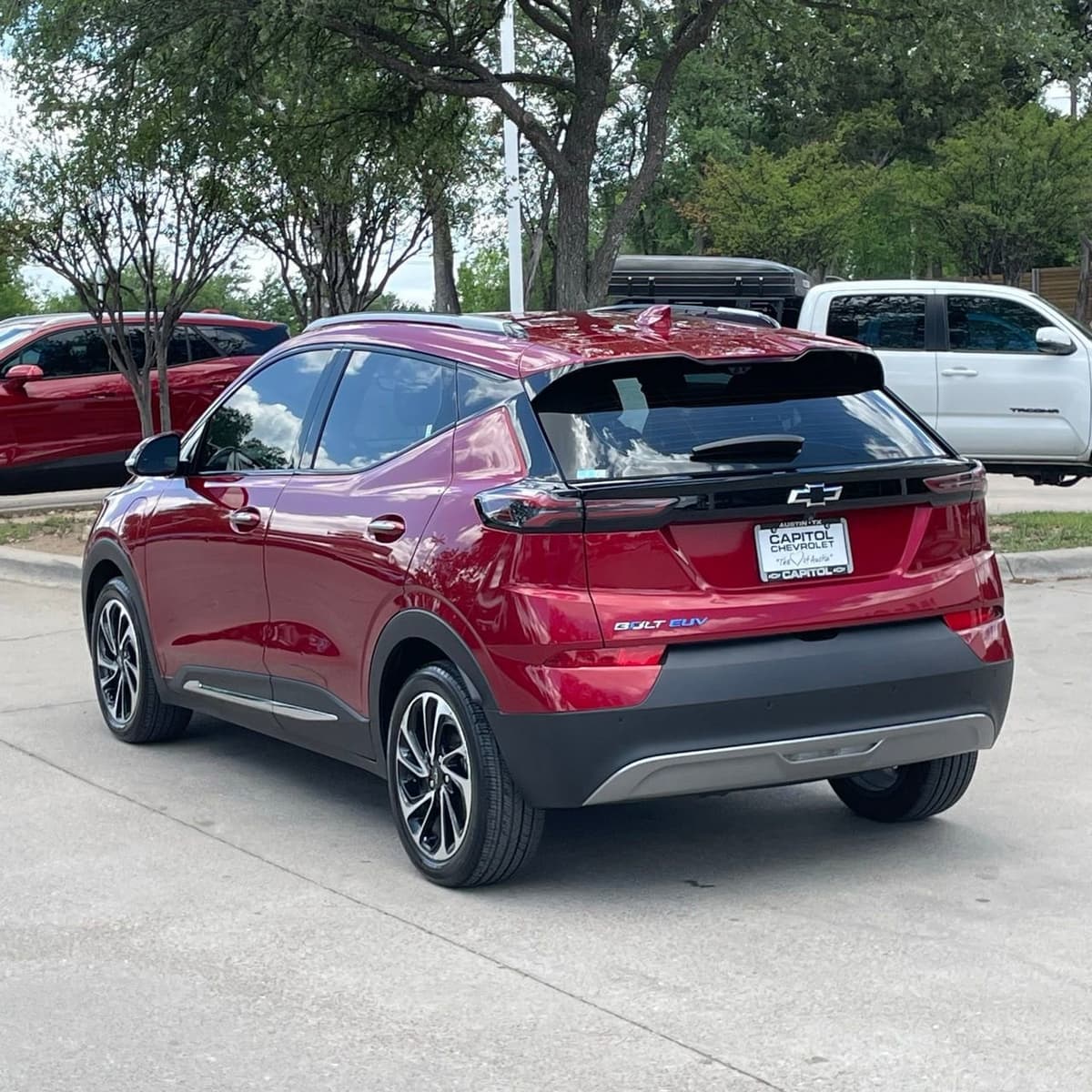 2023 Chevrolet Bolt EUV - Image 4