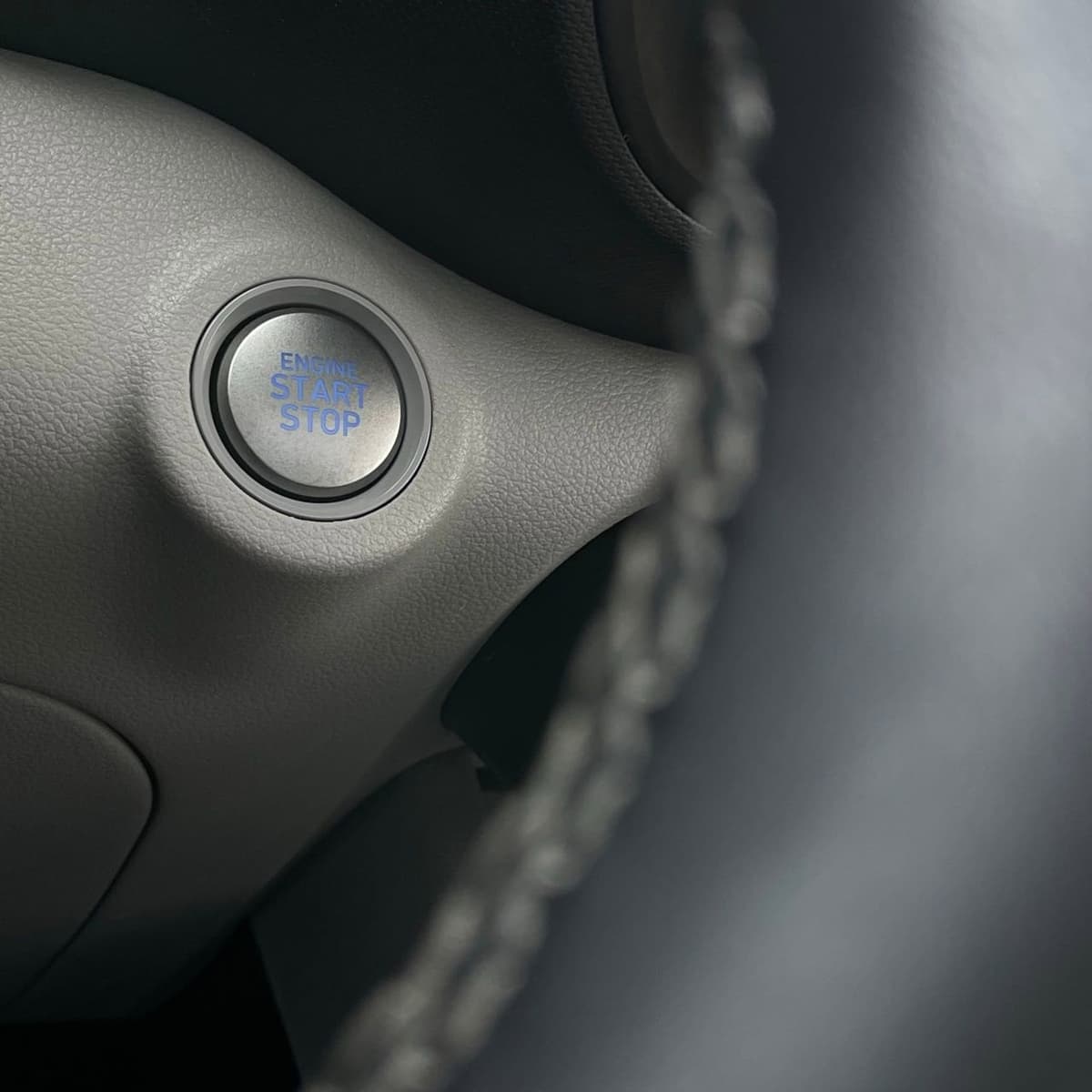 2025 Hyundai Venue - Image 15