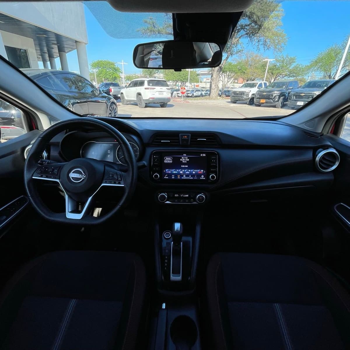 2024 Nissan Versa - Image 11