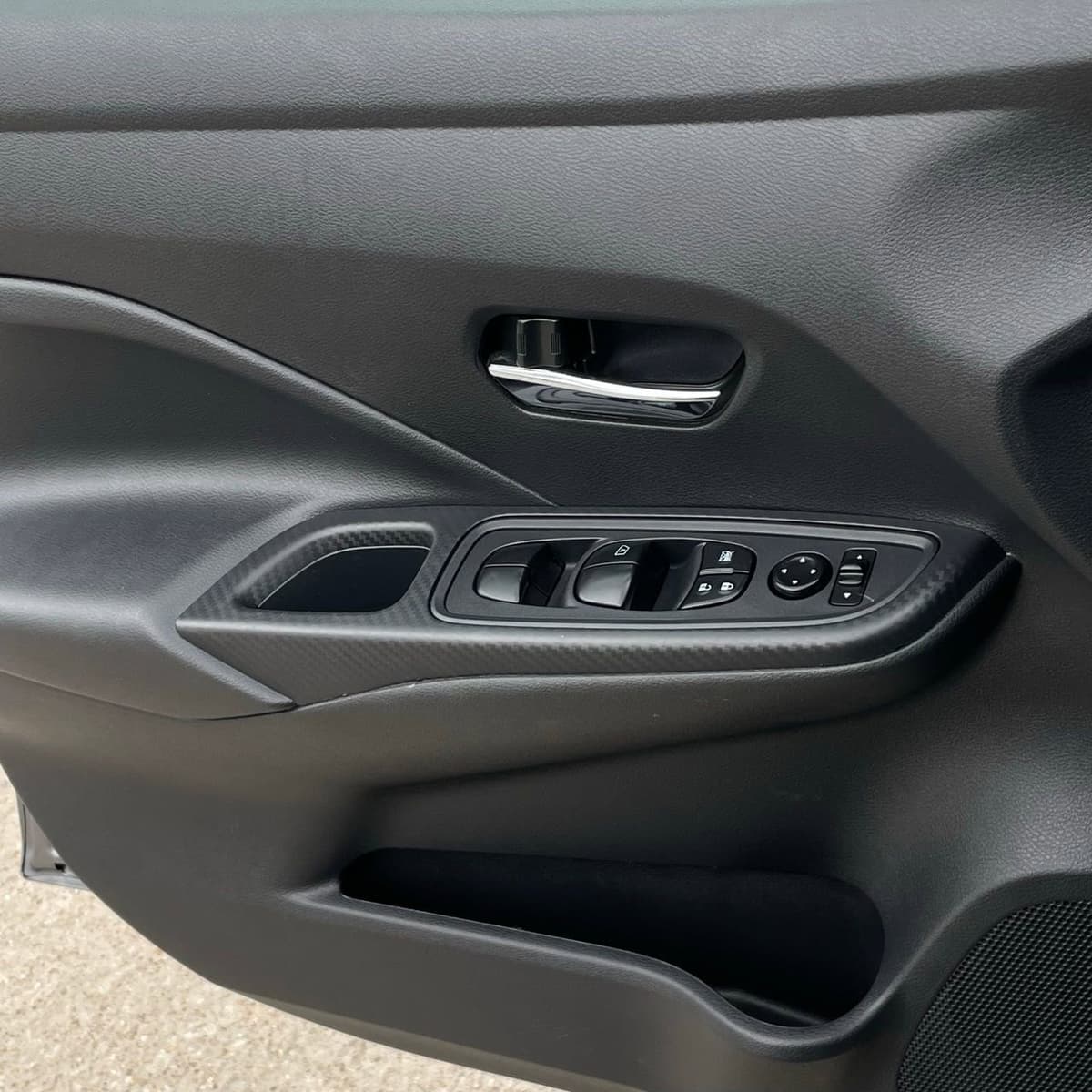 2024 Nissan Versa - Image 21