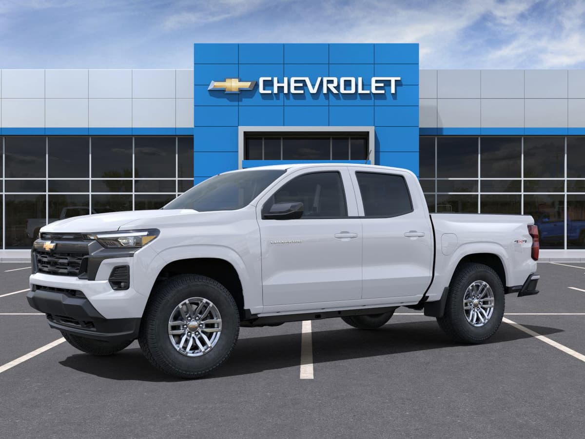 2025 Chevrolet Colorado - Image 2
