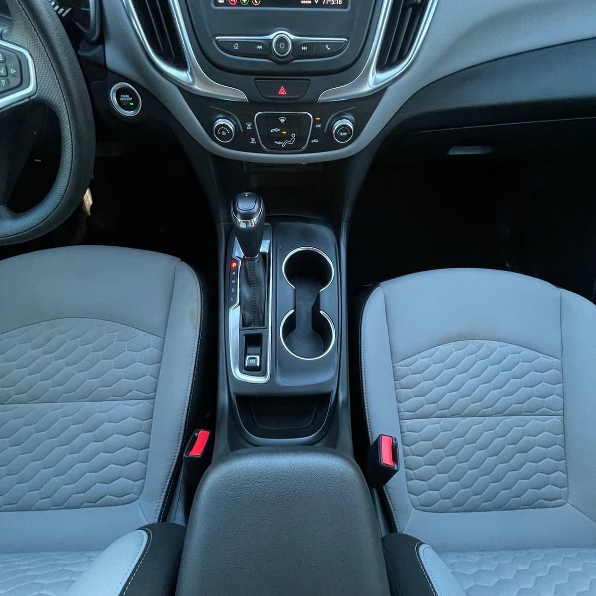 2021 Chevrolet Equinox - Image 19