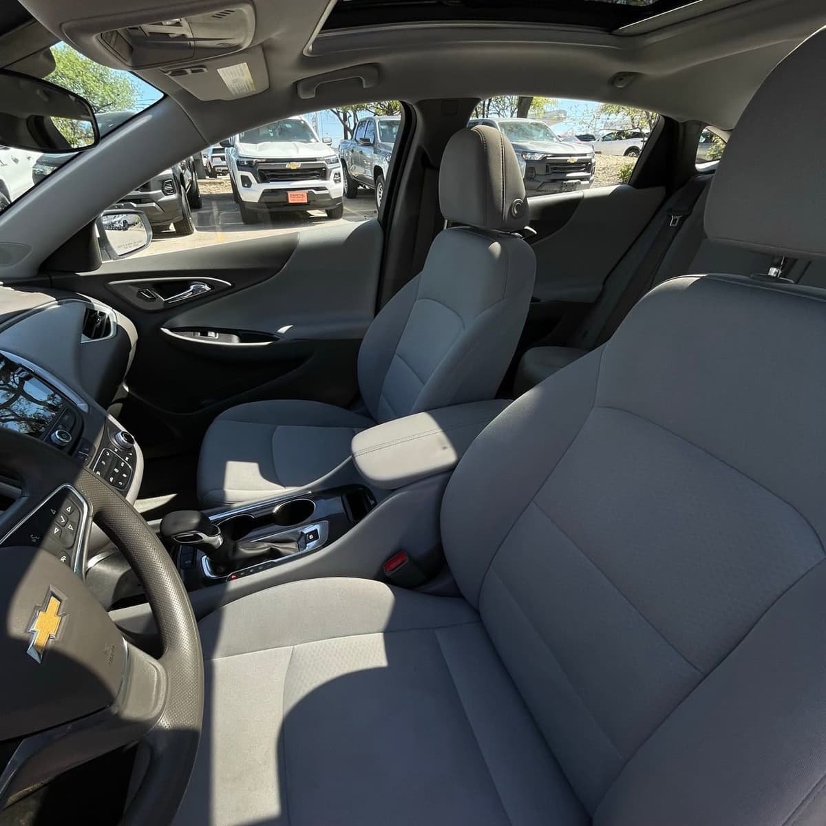 2024 Chevrolet Malibu - Image 22