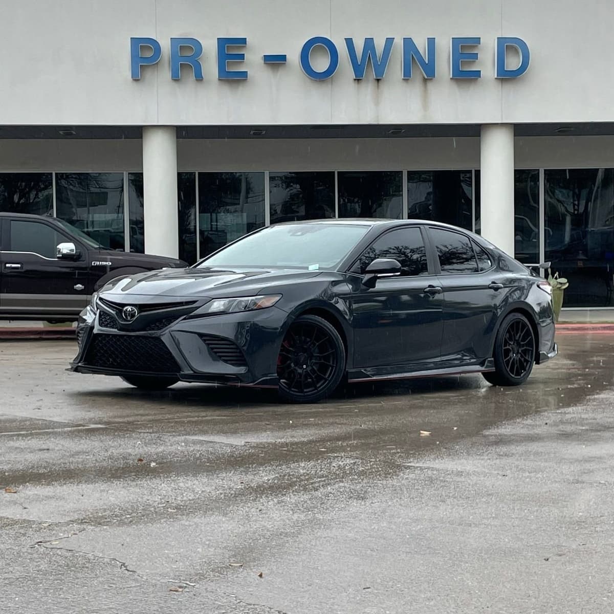 2023 Toyota Camry - Image 1