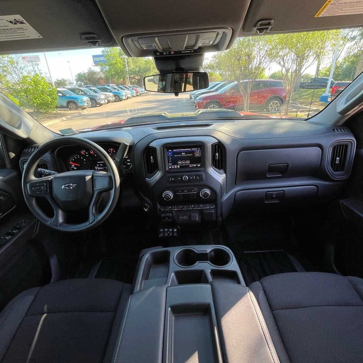 2024 Chevrolet Silverado 1500 - Image 11