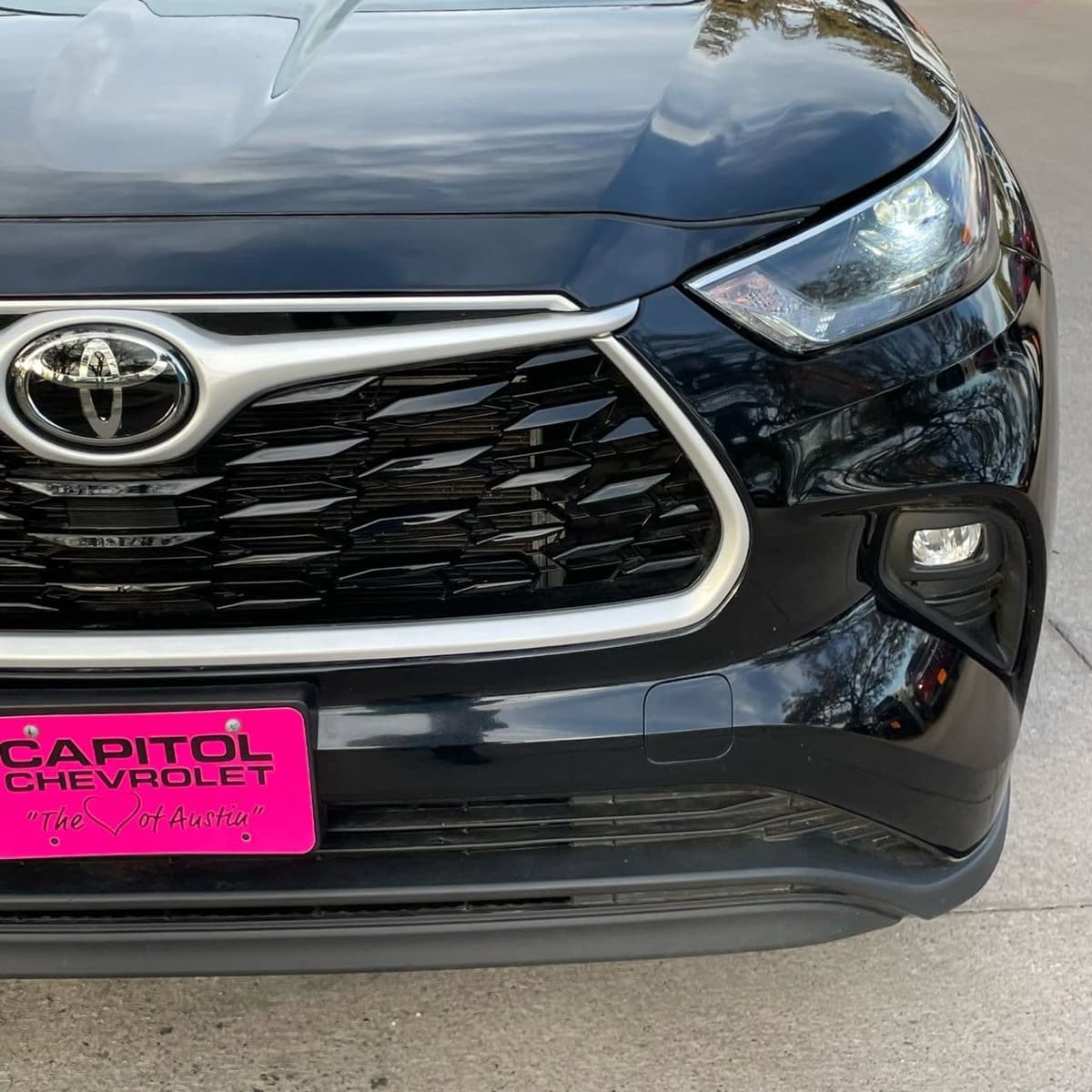 2024 Toyota Highlander - Image 9