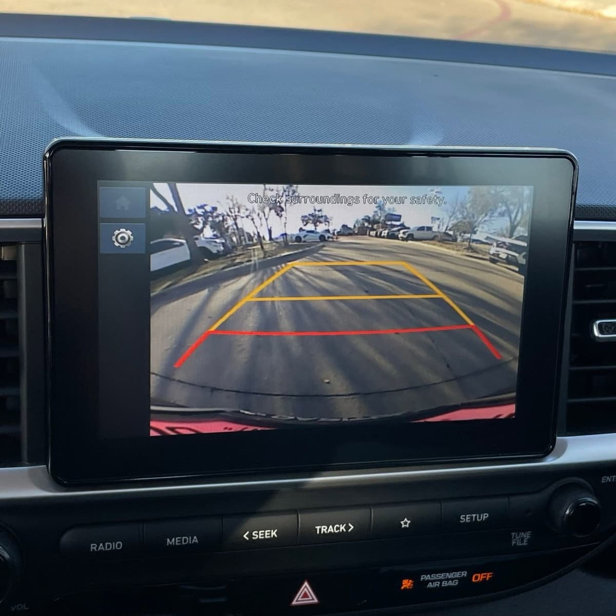 2025 Hyundai Venue - Image 17