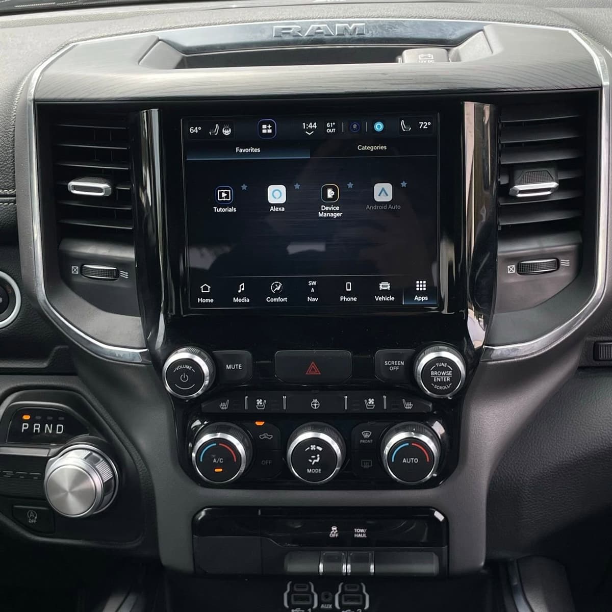 2024 Ram 1500 - Image 17