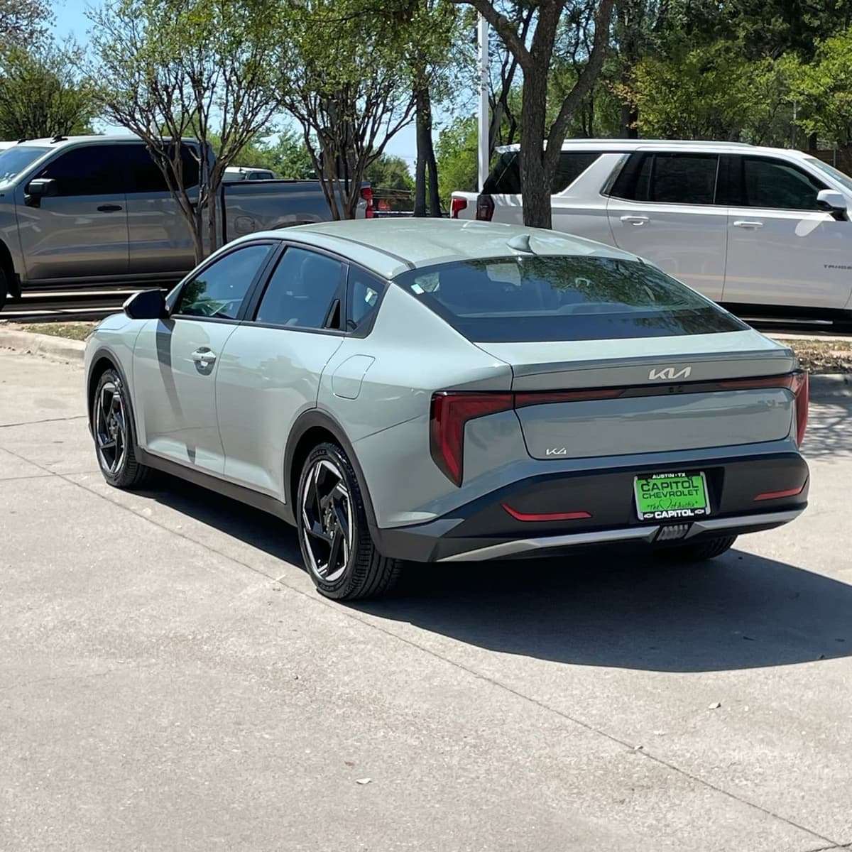 2025 Kia K4 - Image 4