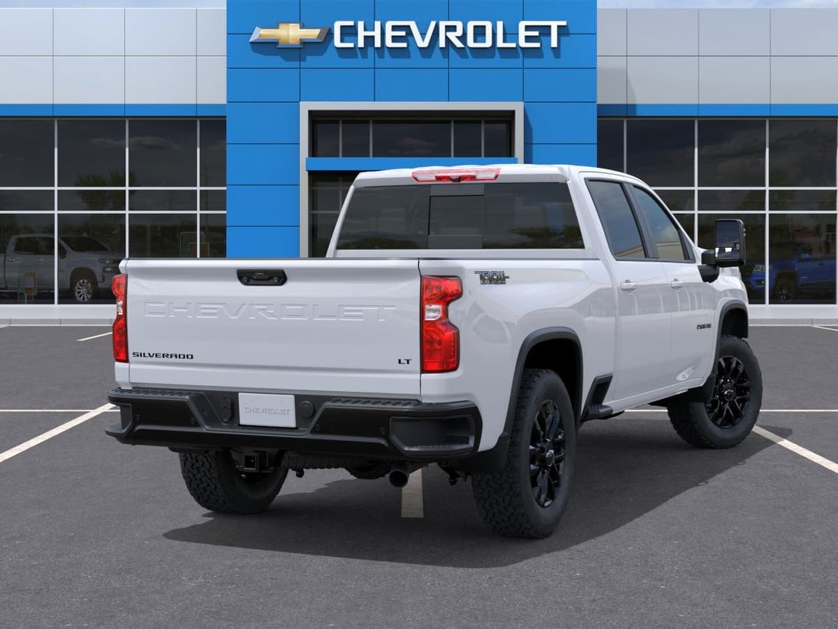 2026 Chevrolet Silverado 2500 HD - Image 4