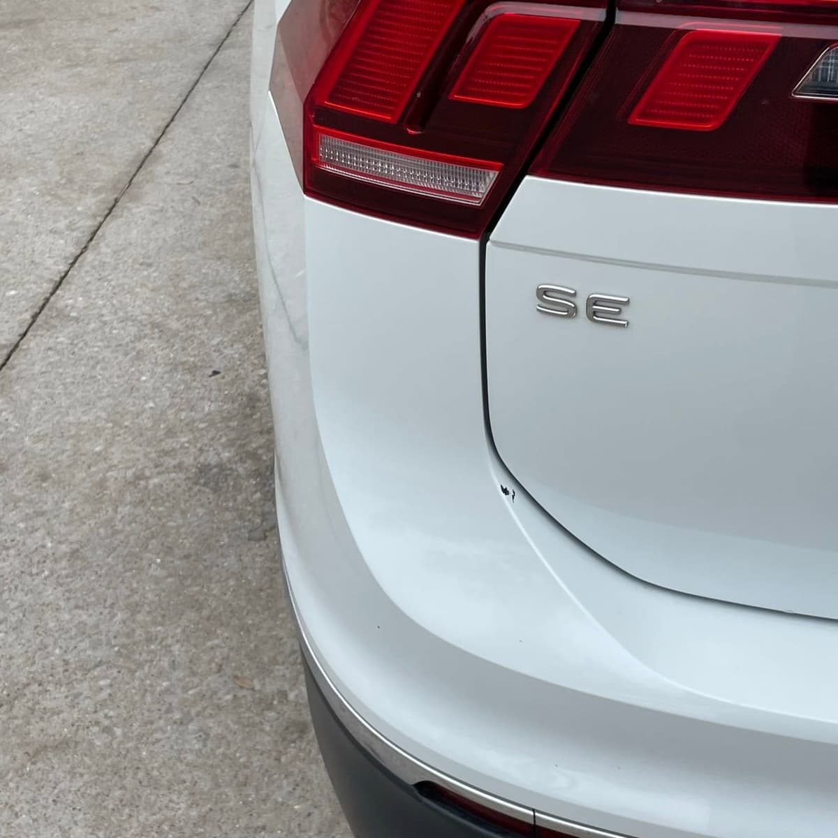 2023 Volkswagen Tiguan - Image 6