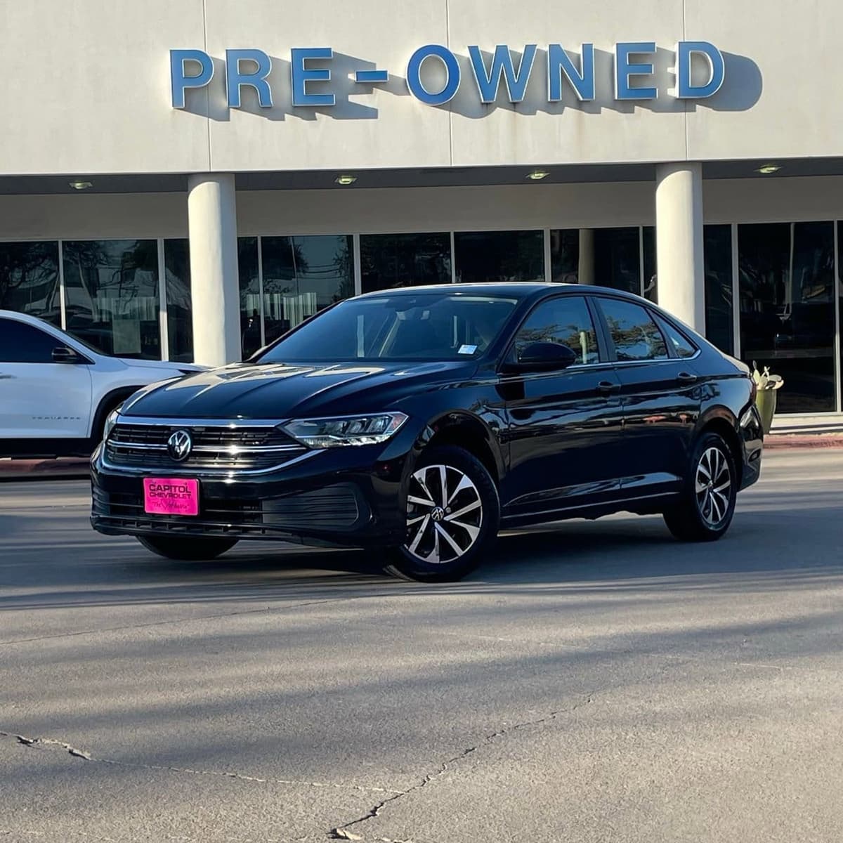 2024 Volkswagen Jetta - Image 2