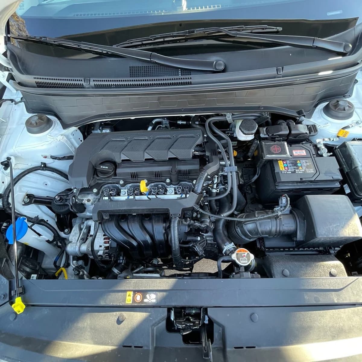 2025 Hyundai Venue - Image 25