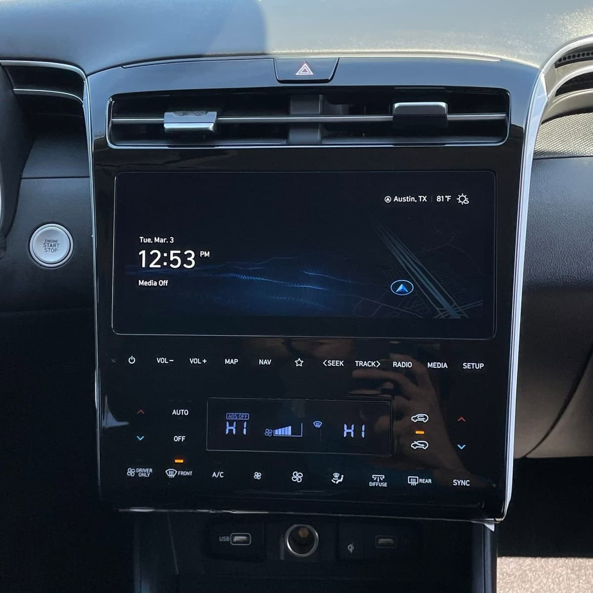 2024 Hyundai Tucson Hybrid - Image 26