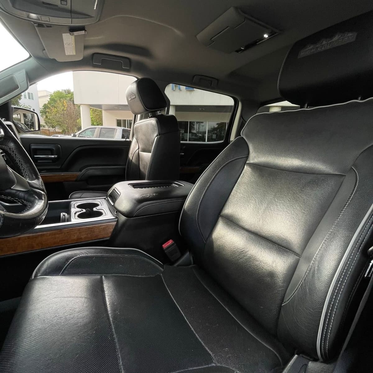 2018 Chevrolet Silverado 2500 HD - Image 21