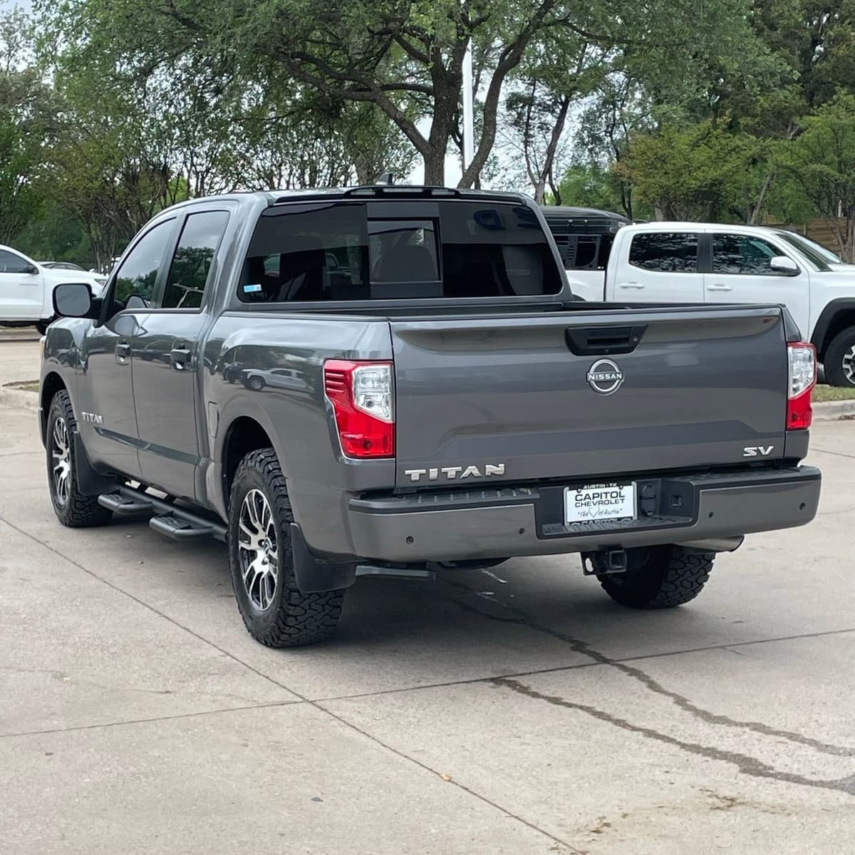 2024 Nissan Titan - Image 4