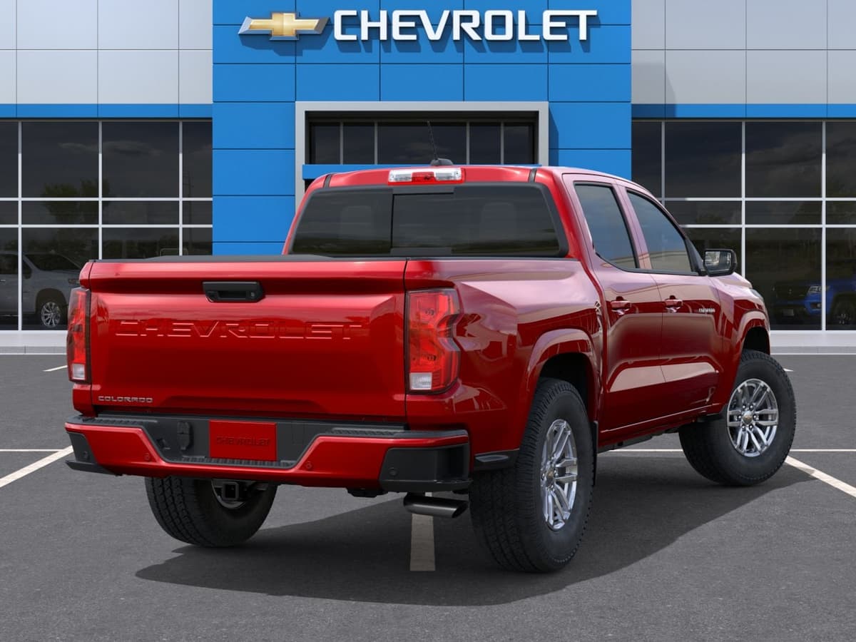 2026 Chevrolet Colorado - Image 4