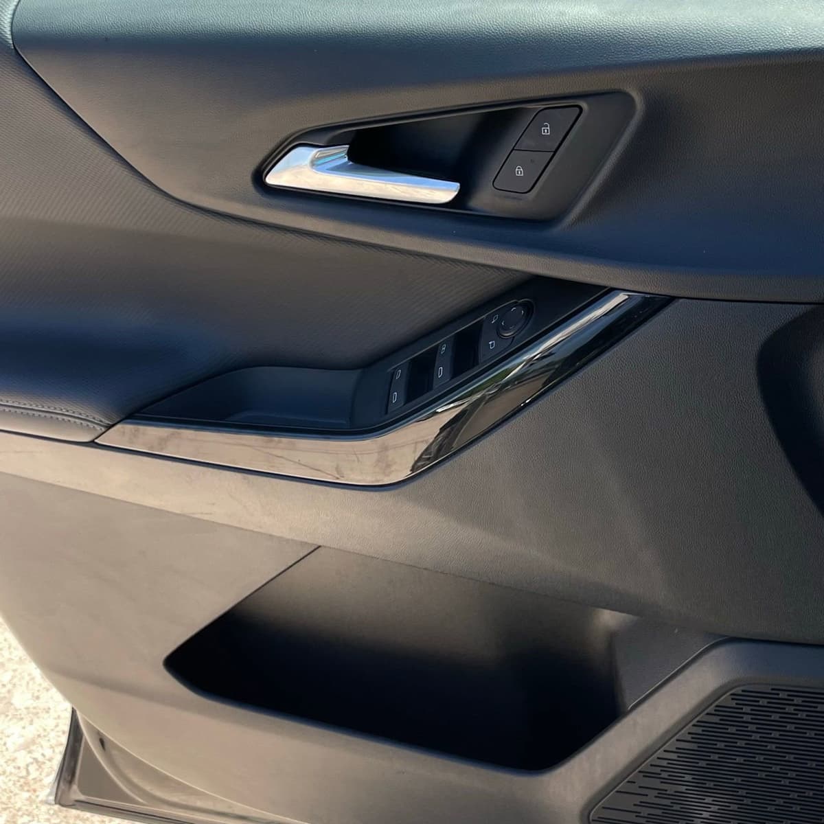 2025 Chevrolet Equinox - Image 20