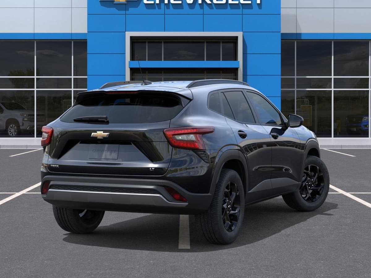 2026 Chevrolet Trax - Image 4