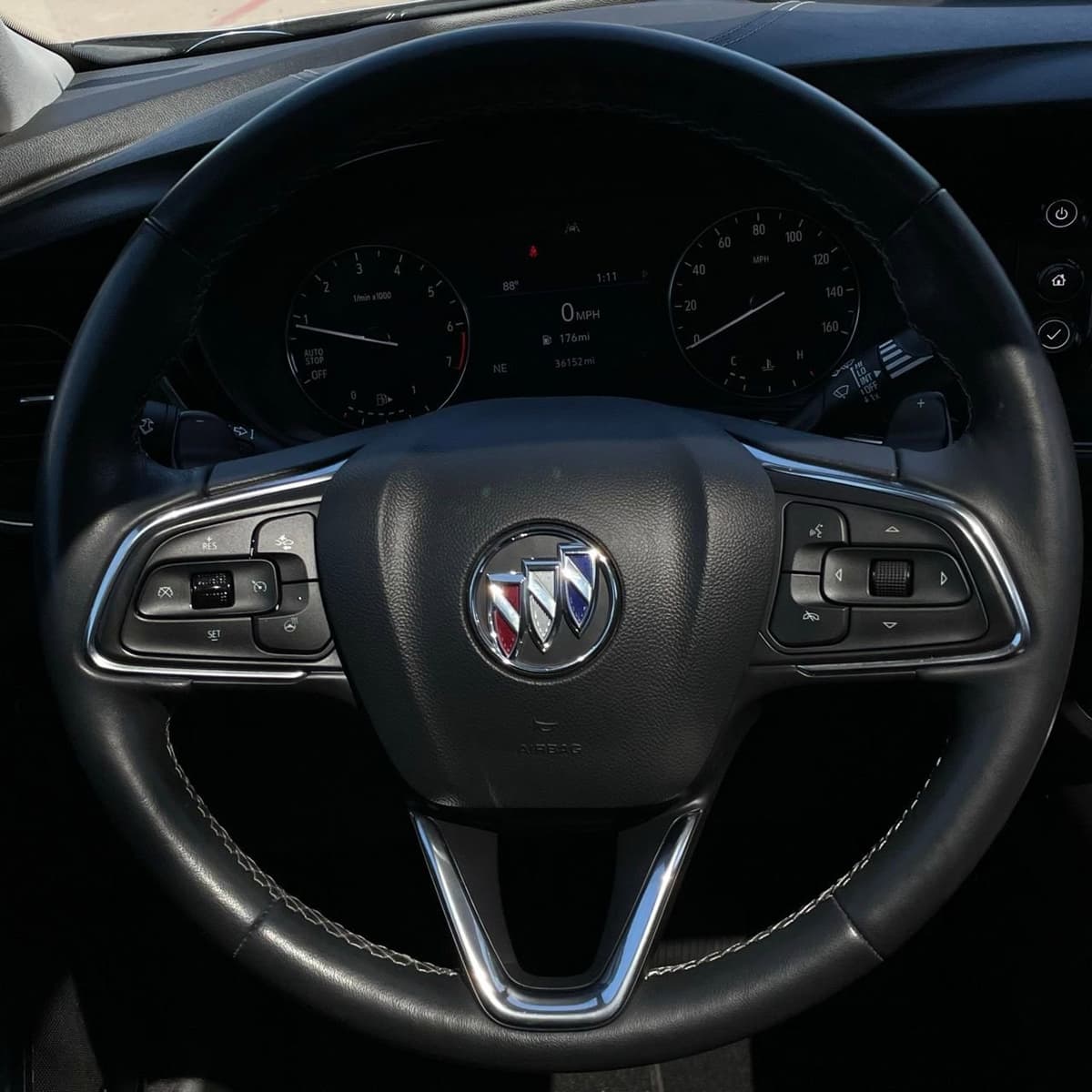 2022 Buick Envision - Image 12