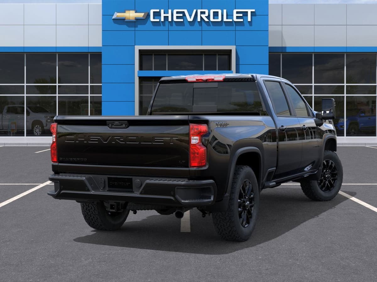 2026 Chevrolet Silverado 2500 HD - Image 4