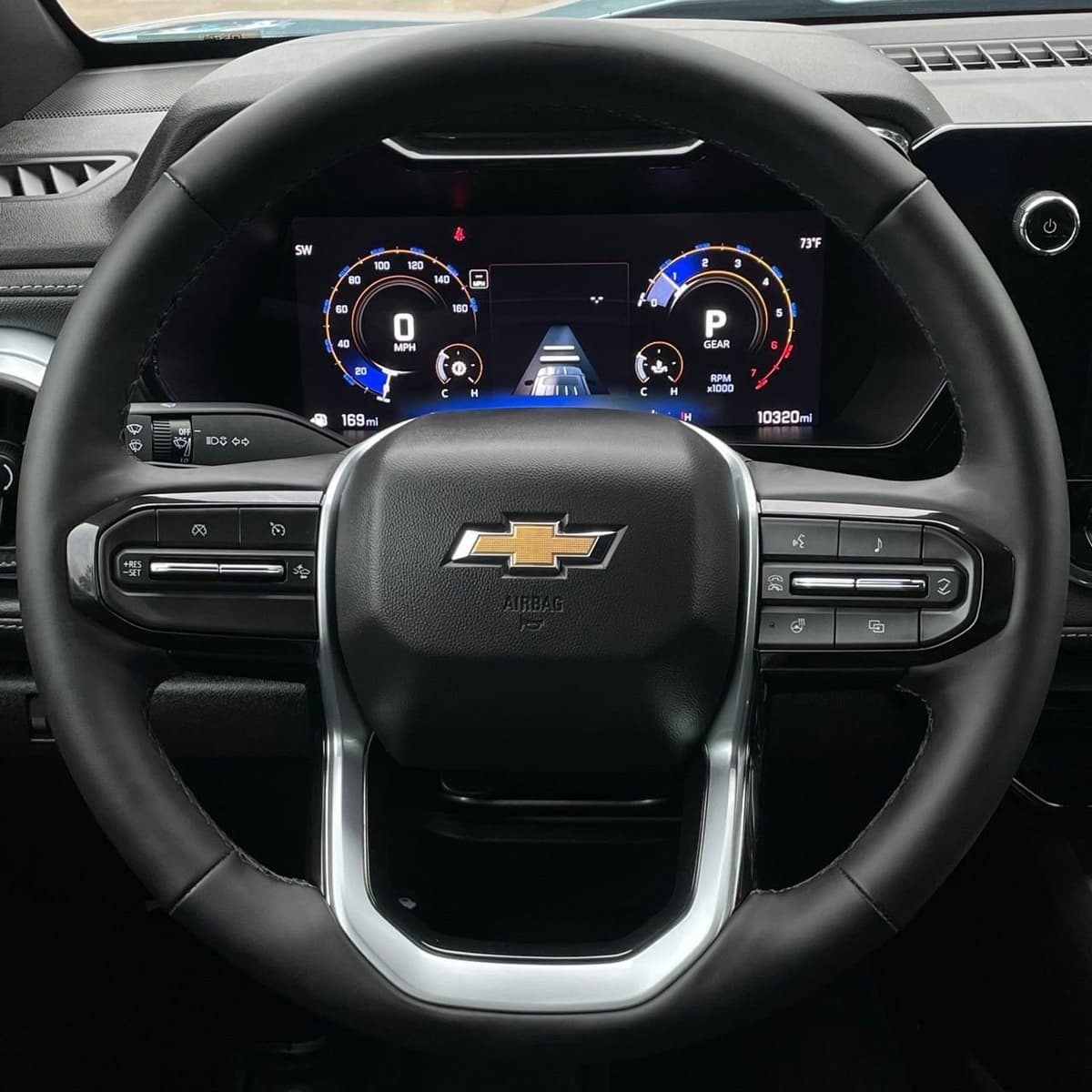 2026 Chevrolet Colorado - Image 12