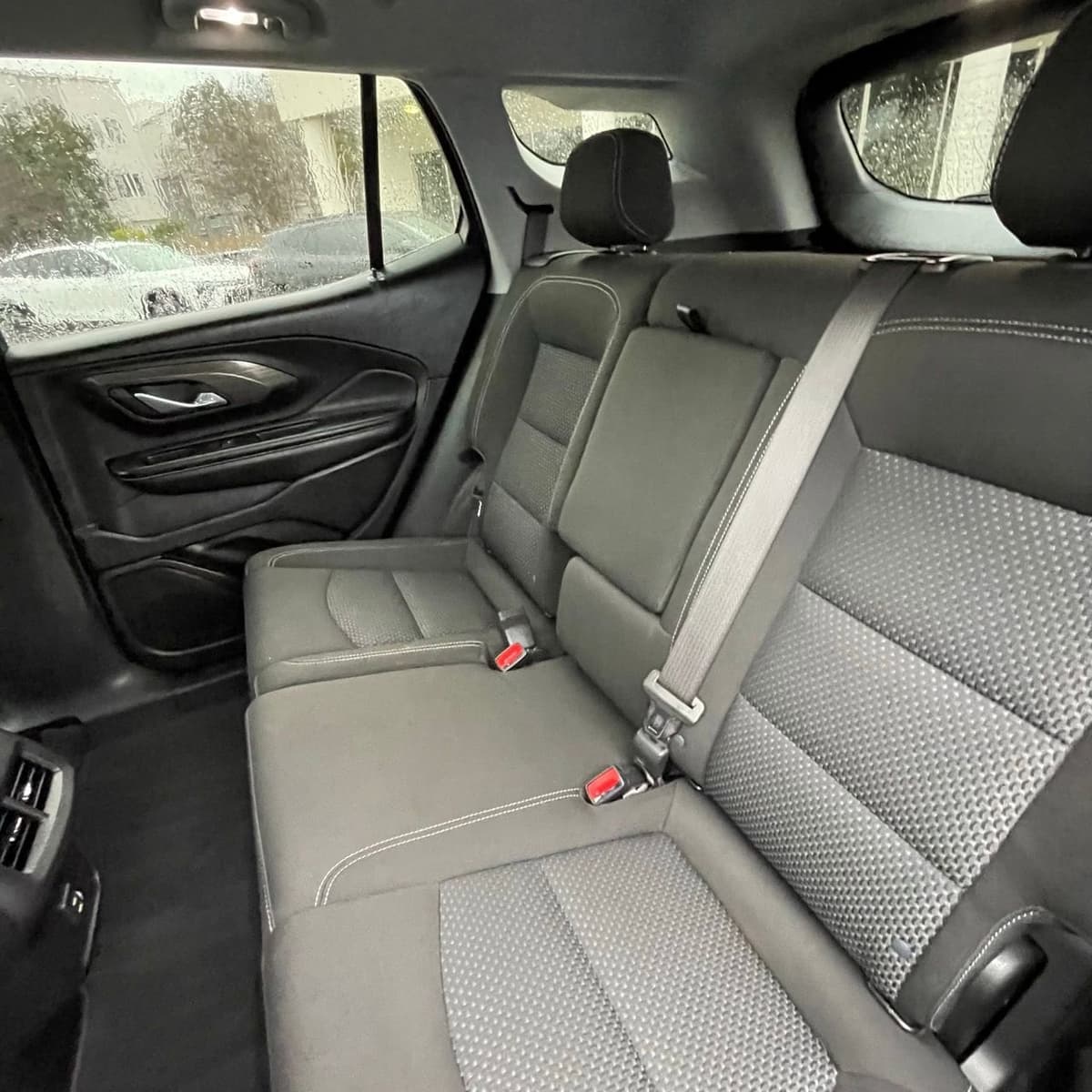 2024 GMC Terrain - Image 23